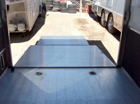 RAMP DOOR-3