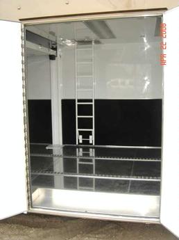 TRAILER SIDE DOOR 2