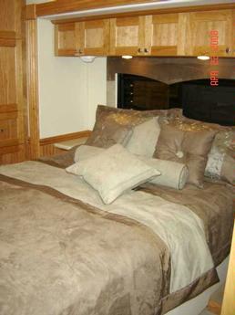 KING SIZE BED
