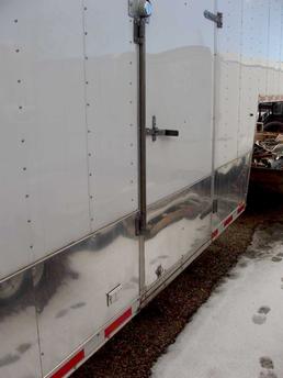 SIDE DOOR 1