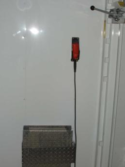 INSIDE LIFT 4