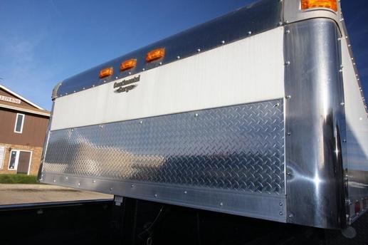 CONTINENTIAL CARGO 48' FRONT OF TRAILER WITH CHROME CAP AND ALUM TRIM